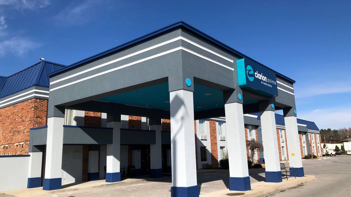 Beckley Hotel | Clarion Pointe Beckley