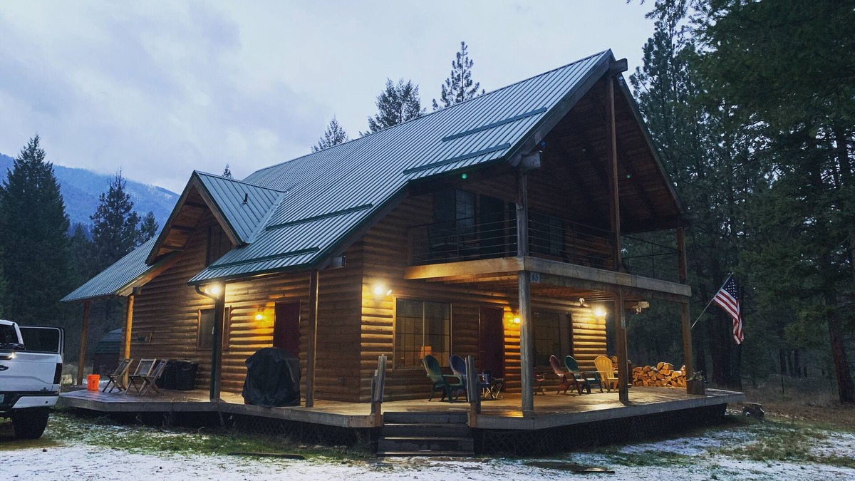 Superior Cabin | Clark Fork River Cabin Retreat