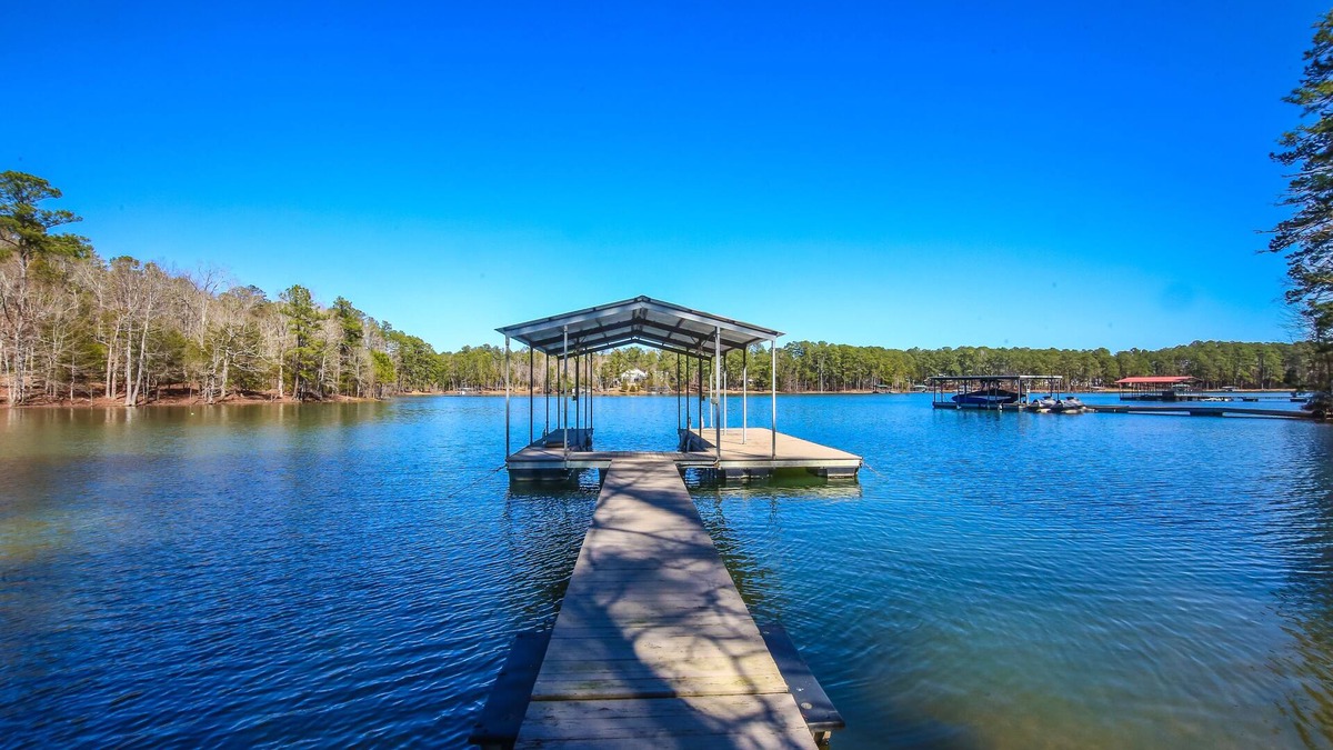 Appling House | Clarks Hill Lake, Wildwood, Deep Waterfront year round, Boat Dock , Fishing