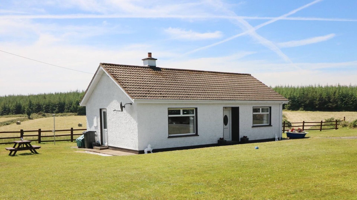 Dungarvan House | CLASH-BRACK, pet friendly in Dungarvan, County Waterford
