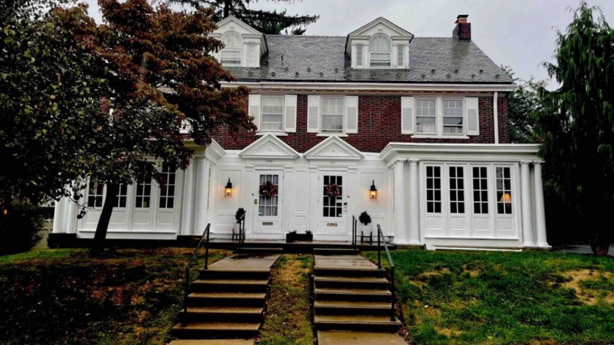 Allentown House | Classic 1920s West End Duplexn