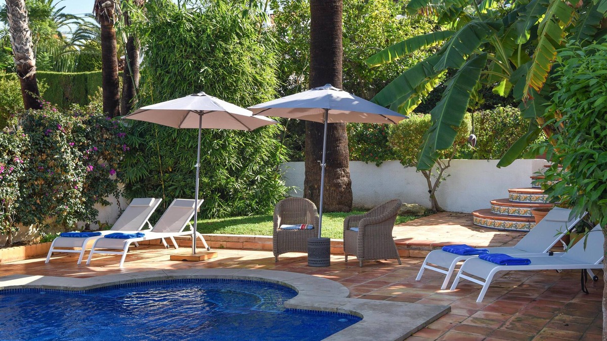 El Tosalet Villa | Classic and comfortable villa with private pool in Javea, on the Costa Blanca, Spain for 4 persons