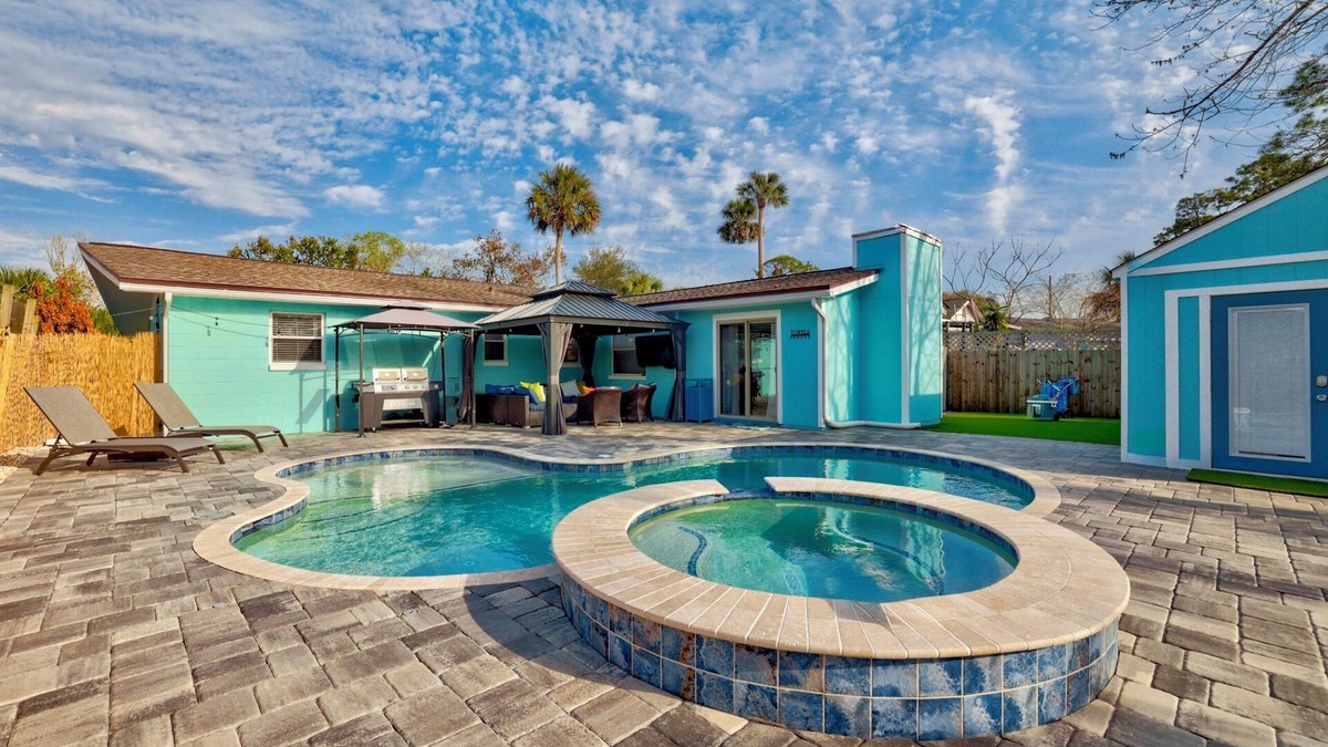 Jacksonville Beach House | Classic Beach Bungalow with Casita and Heated Pool