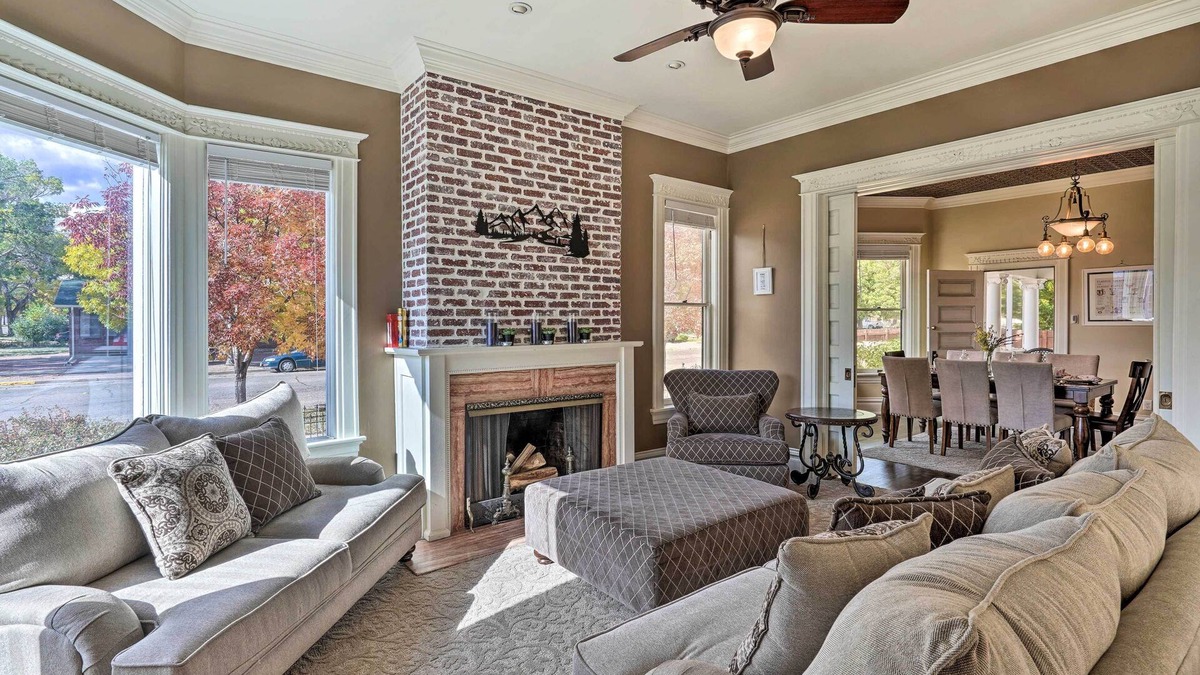 Canon City House | Classic Cañon City Getaway - 13 Mi to Royal Gorge!