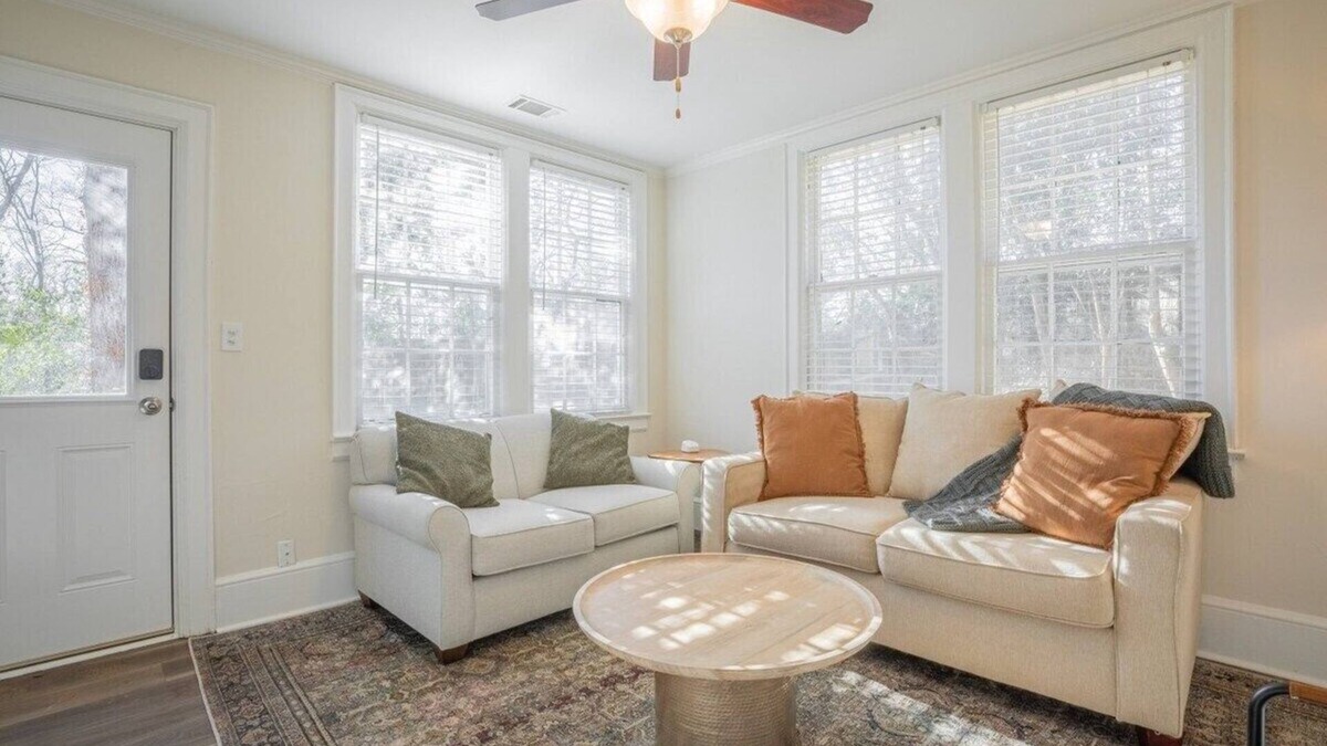 Athens Apartment | Classic City Apartment w/Firepit