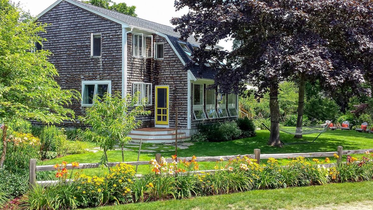 Biddeford Pool House | Classic coastal home near the beach w/lush garden, game room & deck - dogs OK