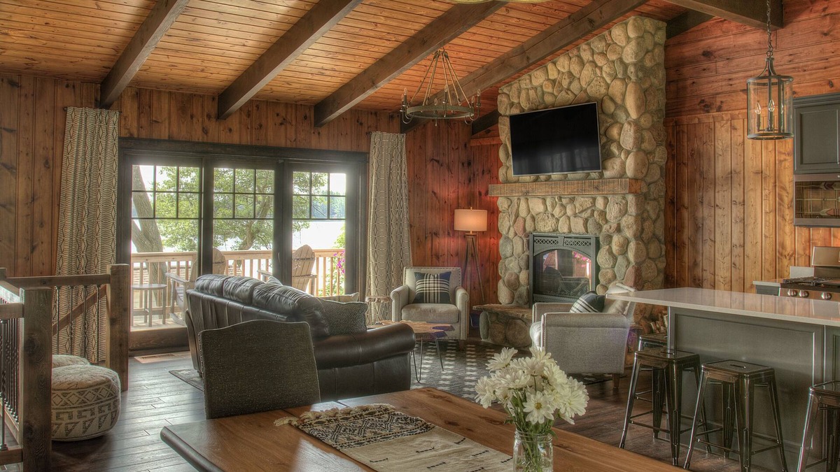 Pillager Cabin | Classic Minnesota Cabin Retreat on Scenic Lake Sylvan! Pontoon Available!