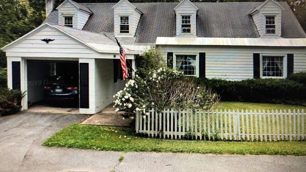 Clinton House | Classic Older Home in Beautiful Clinton New York