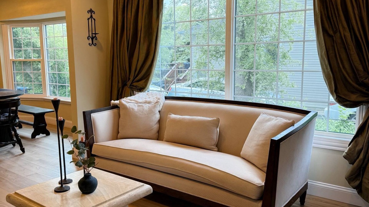 Des Plaines House | Classic Outside, Luxurious Inside – A True Surprise