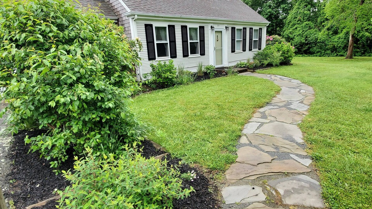 West Barnstable House | Classic Three Bedroom Cape with In ground Pool