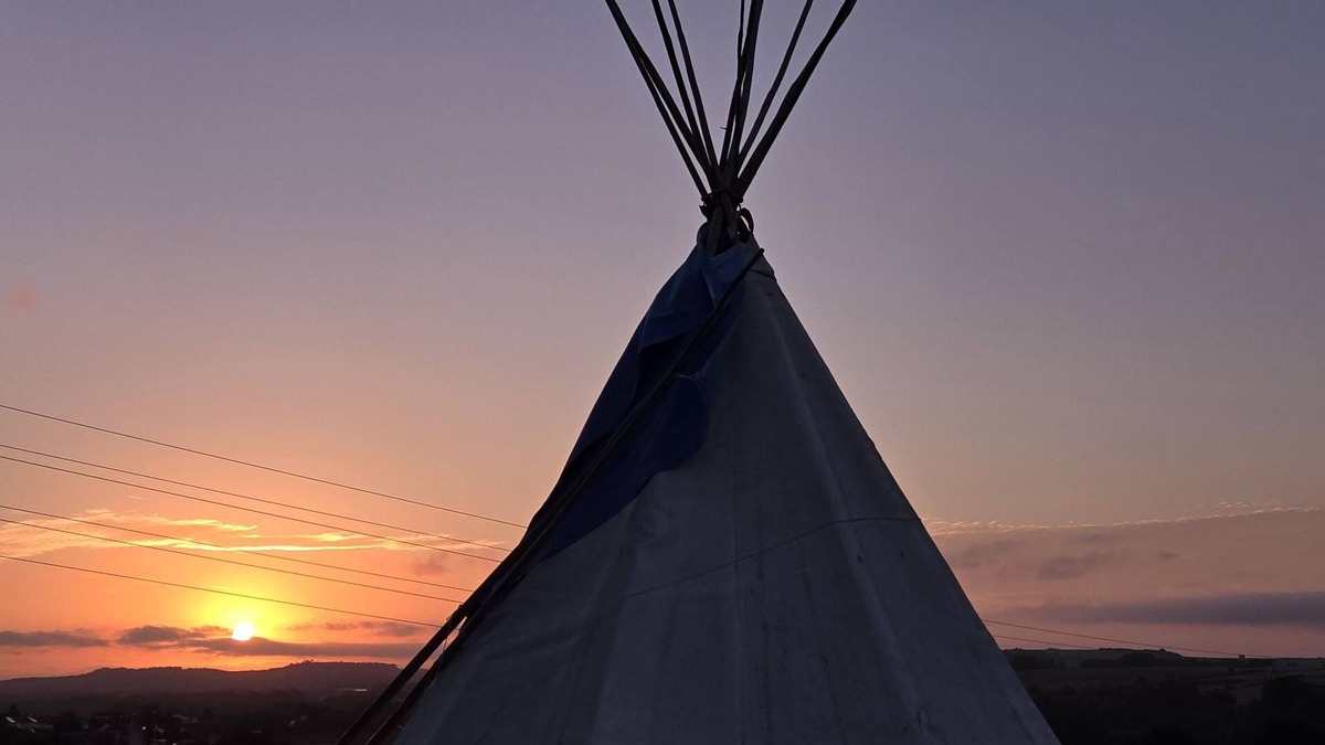 Bulford RV Rental | Classic Tipi with county view