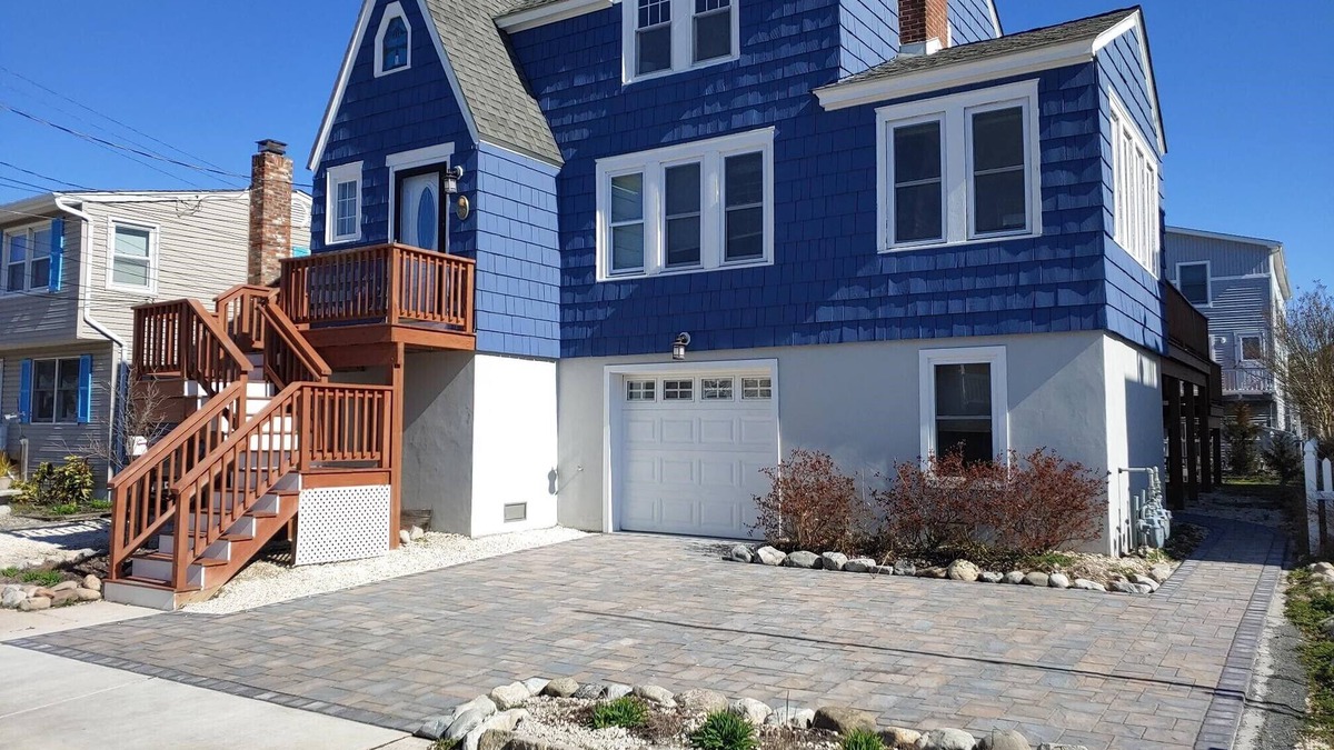 Beach Haven Terrace House | Classic Victorian Style Beach Home On LBI. A Perfect Family Getaway