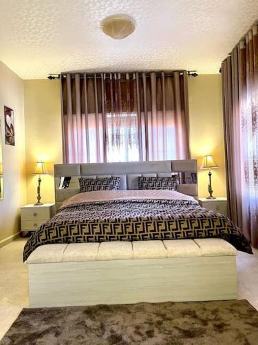 Al Jubeiha Apartment | Classy 3 Bedroom Apartment in Amman