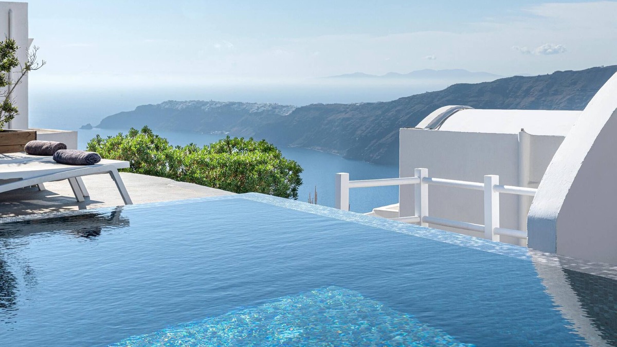 Imerovigli Villa | Clay Suite with private heated pool and sea view by Caldera Houses