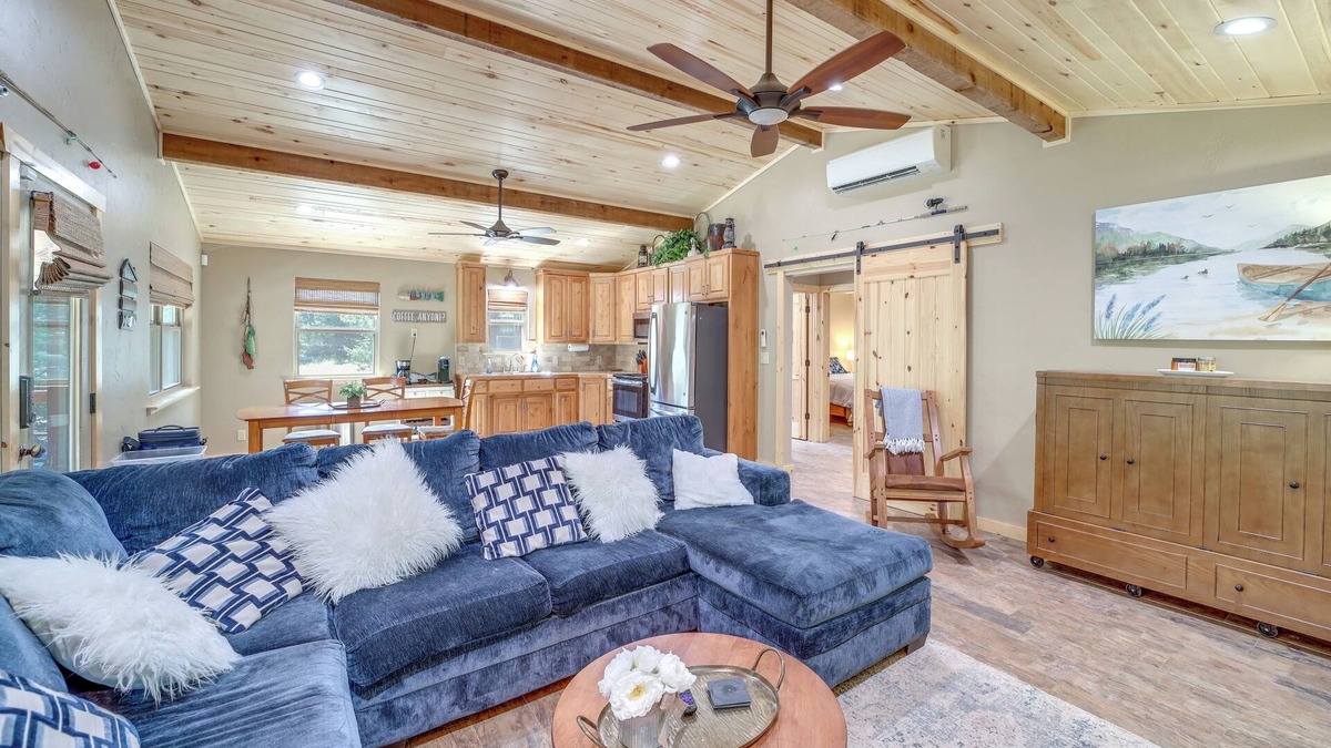 Clayton Cabin | Clayton Cabin w/Wraparound Deck: Steps to Lake!