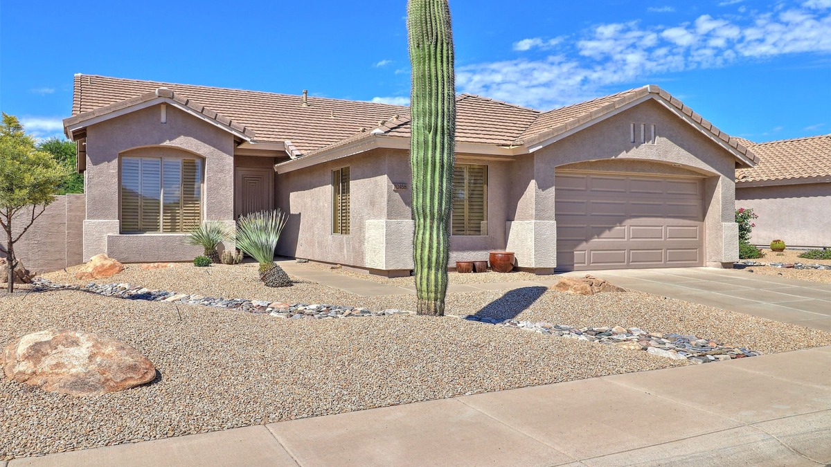 North Scottsdale House | CLEAN -4 BR North Scottsdale Home near Westworld