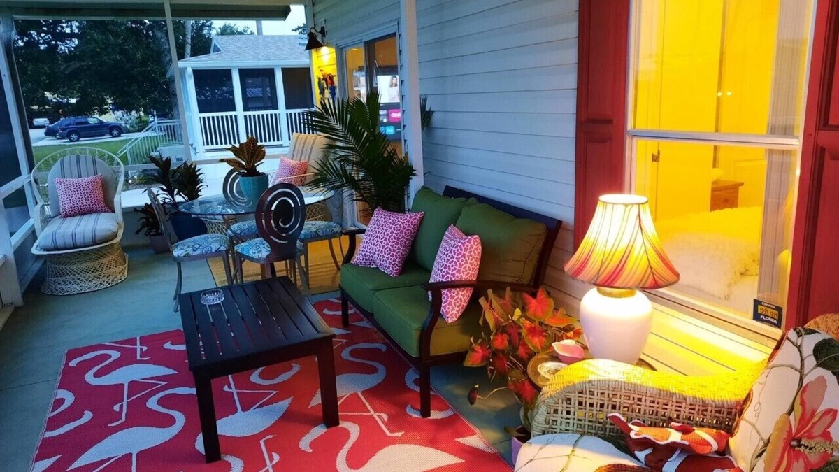 Edgewater House | Clean and Bright Indian River Intracoastal Home Near New Smyrna Beach