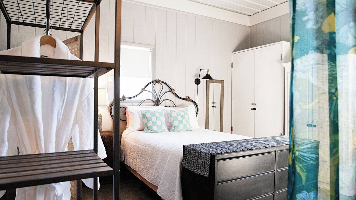 Kerr House | Clean and cozy barn home nestled in the trees with peaceful outdoor spaces!