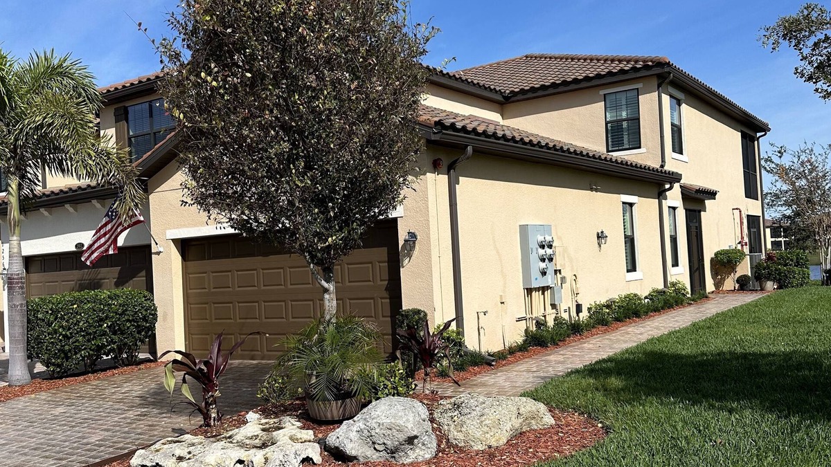 Gran Paradiso Condo | Clean and fresh, newer condo in a resort style community
