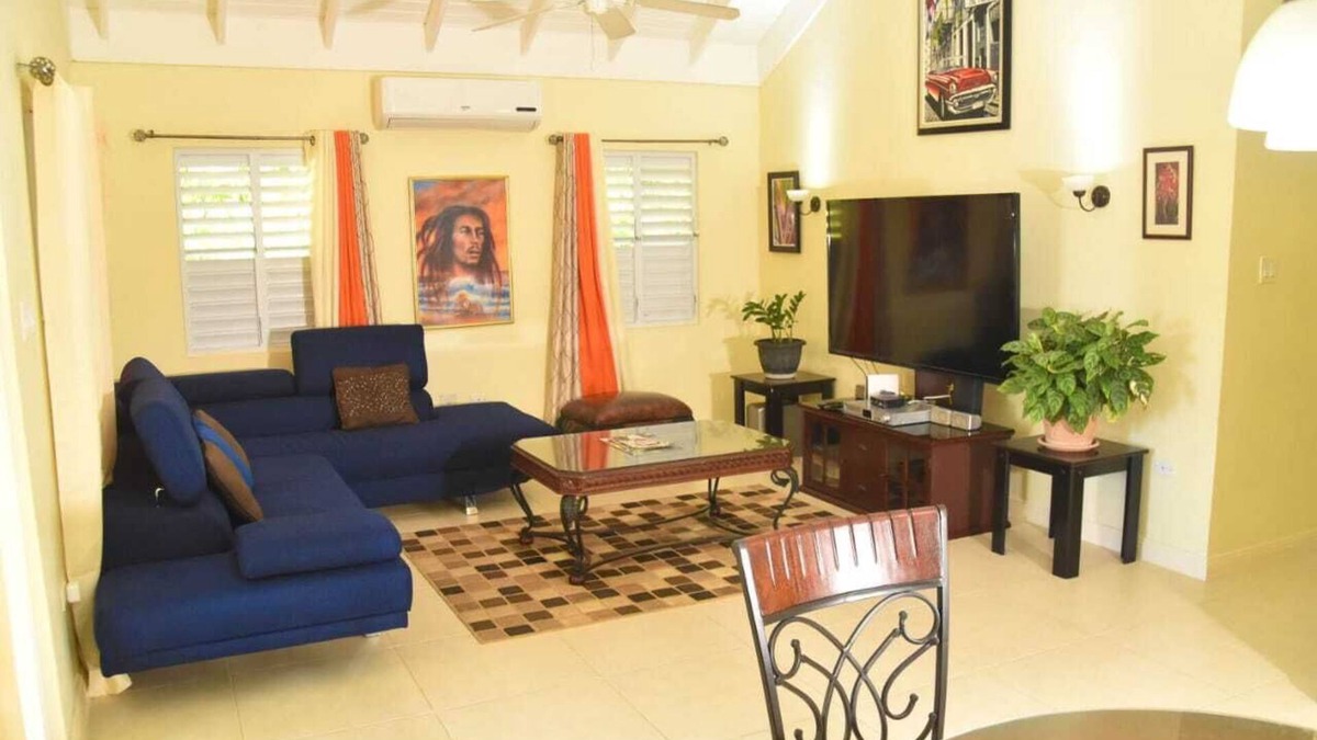 St. Ann's Bay Villa | Clean, Cozy, Convenient, Villa in Elite Community
