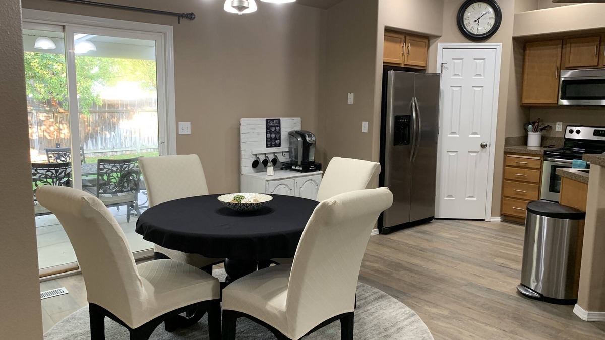 Southwest Ada County Alliance House | Clean ~ Cozy ~ Stylish ~ Entire House ~ SW Boise