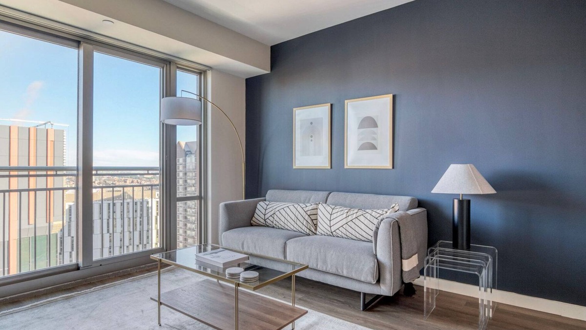 East Cambridge Apartment | Clean East Cambridge 1BR w/Gym & W/D, near T Stop