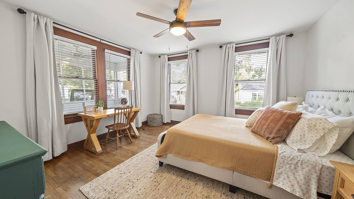 Pineville Apartment | Clean, Exceptional, Comfortable, and Peaceful 1 bedroom apt Entire Unit 107