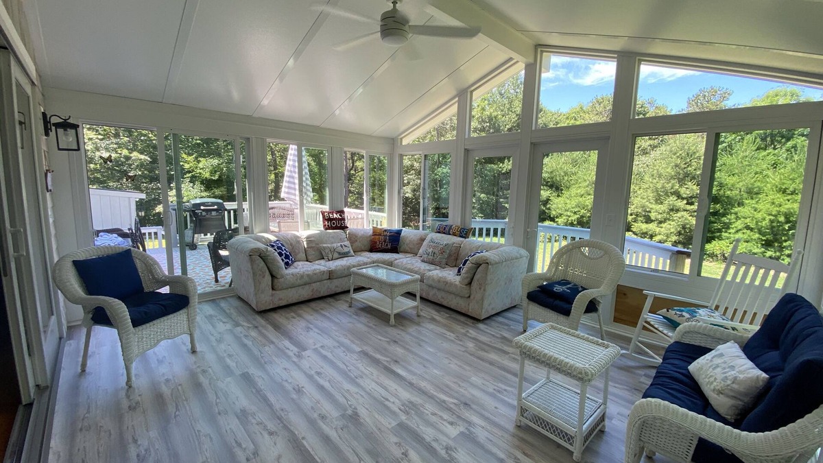 Marstons Mills House | Clean, Hidden gem/sunlit sunroom. Quiet area yet still near local attractions