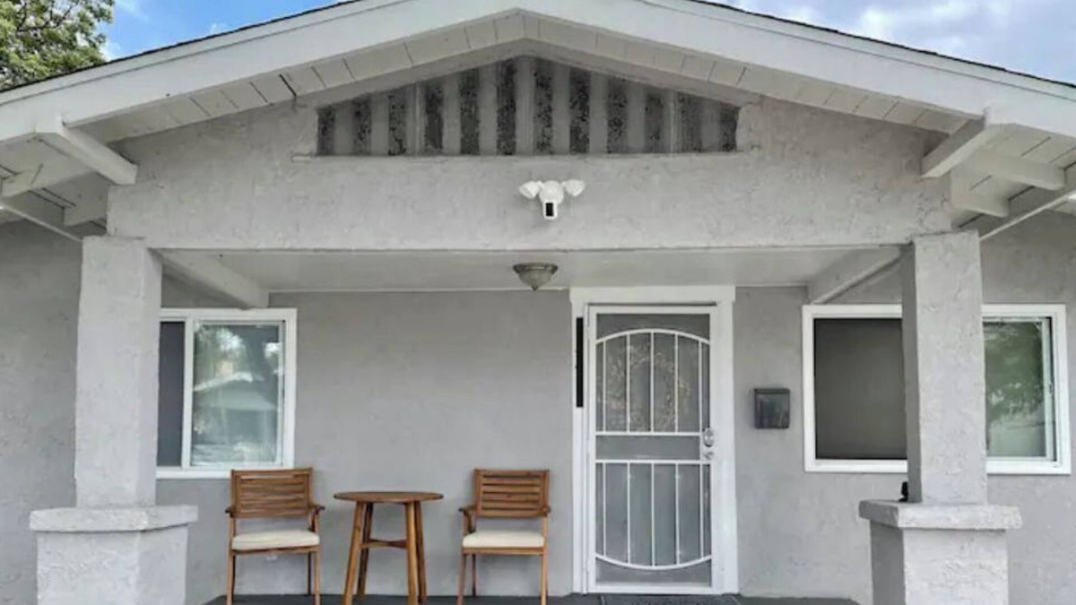 Anaheim Colony Historic District House | CLEAN|LUXURIOUS| COZY HOME| 2.4MILES FROM DISNEY