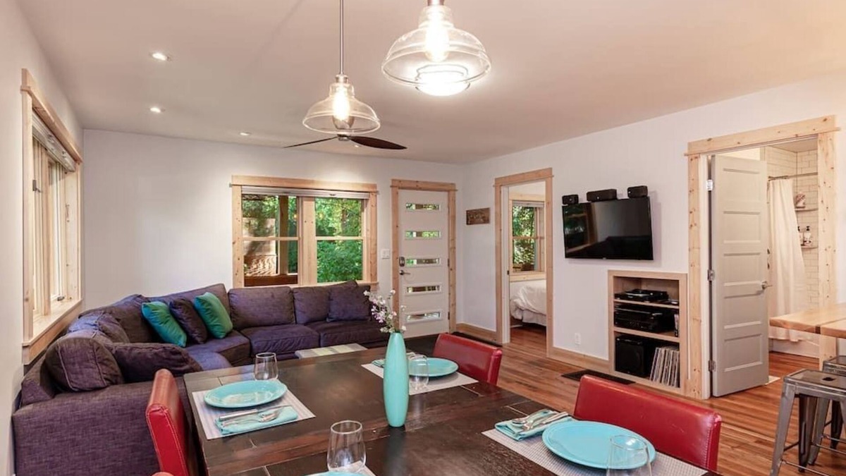 Bozeman House | Clean, Private, Historic, Downtown Bozeman Home