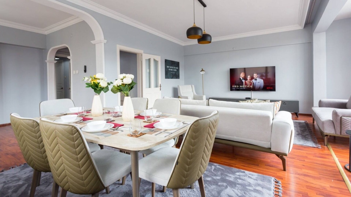 Bakırkoy Apartment | Clean? Safe? Family? Central? Superhost?
