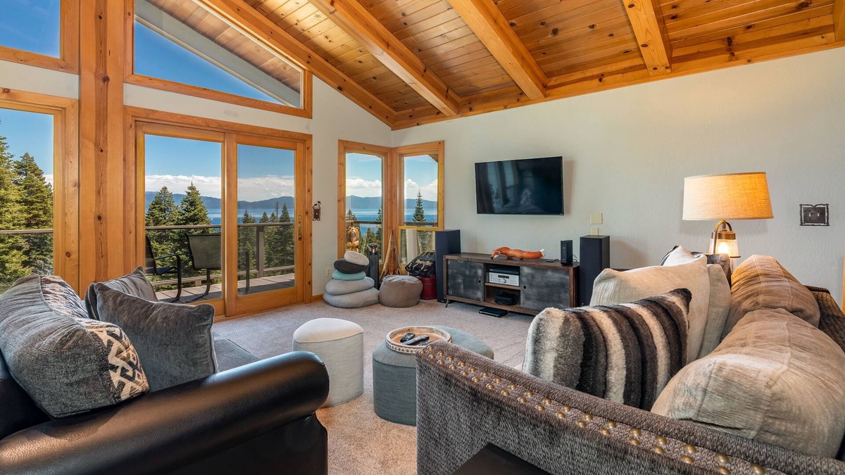Talmont House | Clearview by Tahoe Mountain Properties