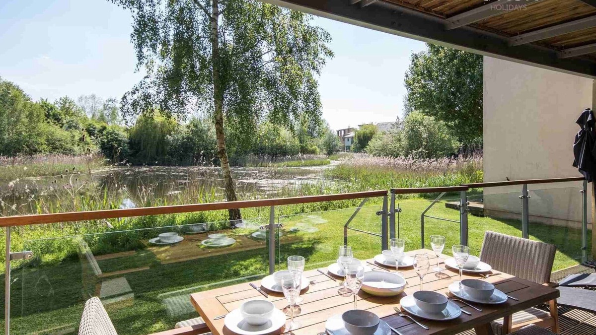 Cirencester House | Clearwater 82, Primrose Bank (P)