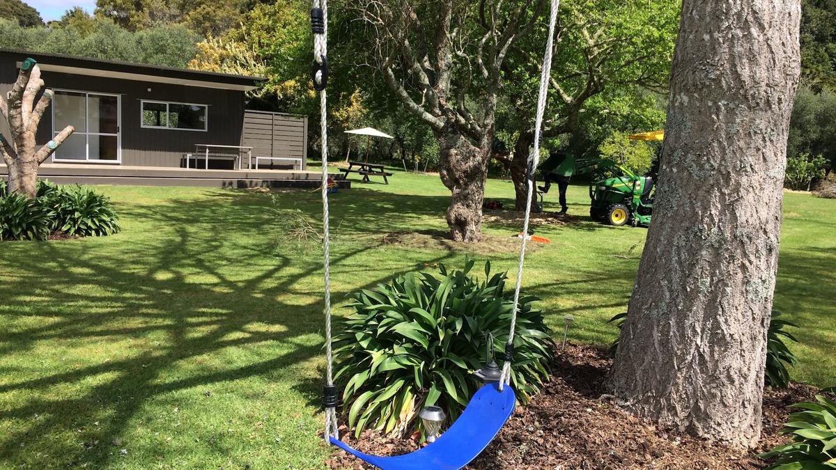 Russell Cottage | Clendon Lodge Studio