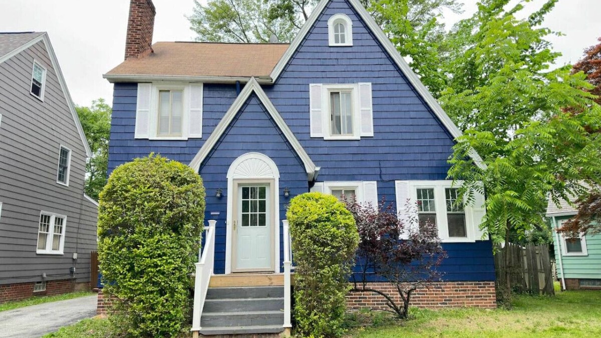 Cleveland Heights House | CLE’s BEST Fun House | Pet Friendly | Games