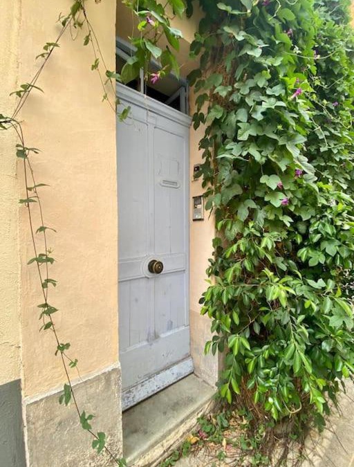 Cassis Apartment | Click! Casa Lamartine Fabulous Ideal Location Walk to ALL!