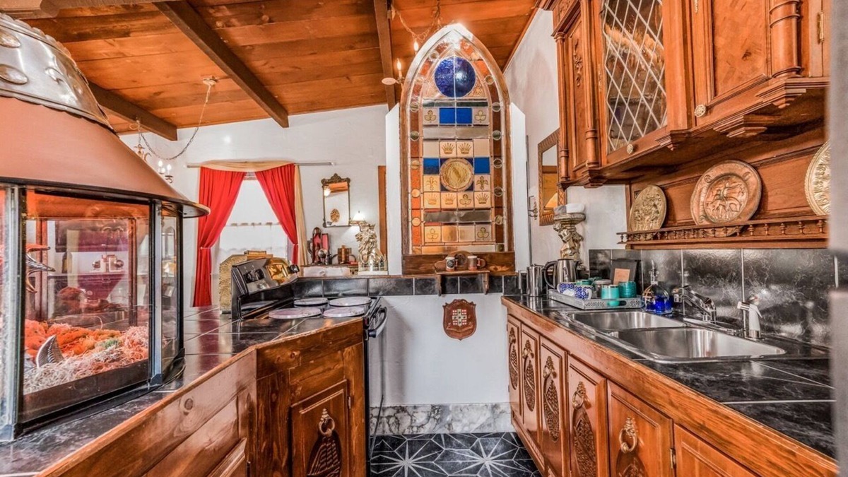Morrison Bed & Breakfast | Cliff House Lodge B&B
