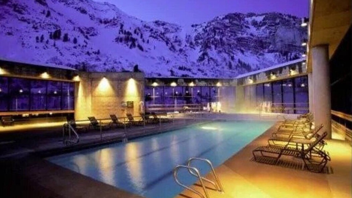 Salt Lake Mountain Resorts Resort | Cliff Lodge at Snowbird Ski-in/Ski-out - Spring Skiing 4/12/25 - 4/19/25
