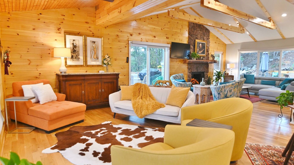 Basye House | Cliff's End a Luxury Family Retreat