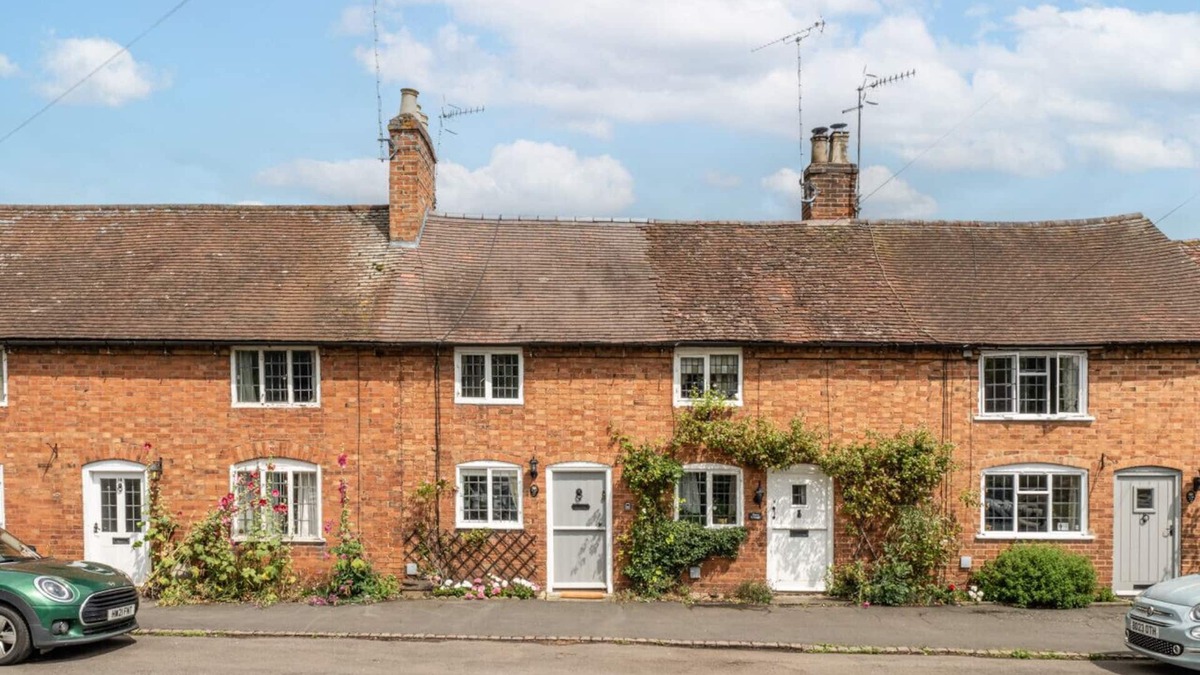 Clifford Chambers Cottage | Clifford Chambers - Cosy 2BD Home, Perfect For Family