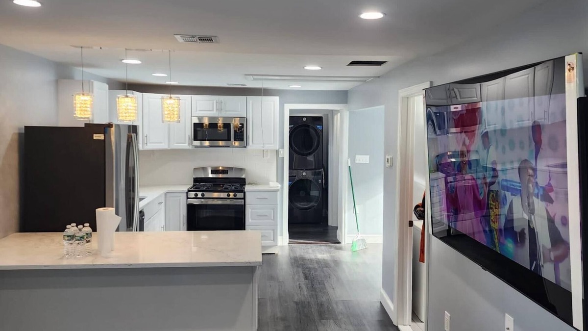 Cliffwood House | Cliffwood Beach Area Getaway