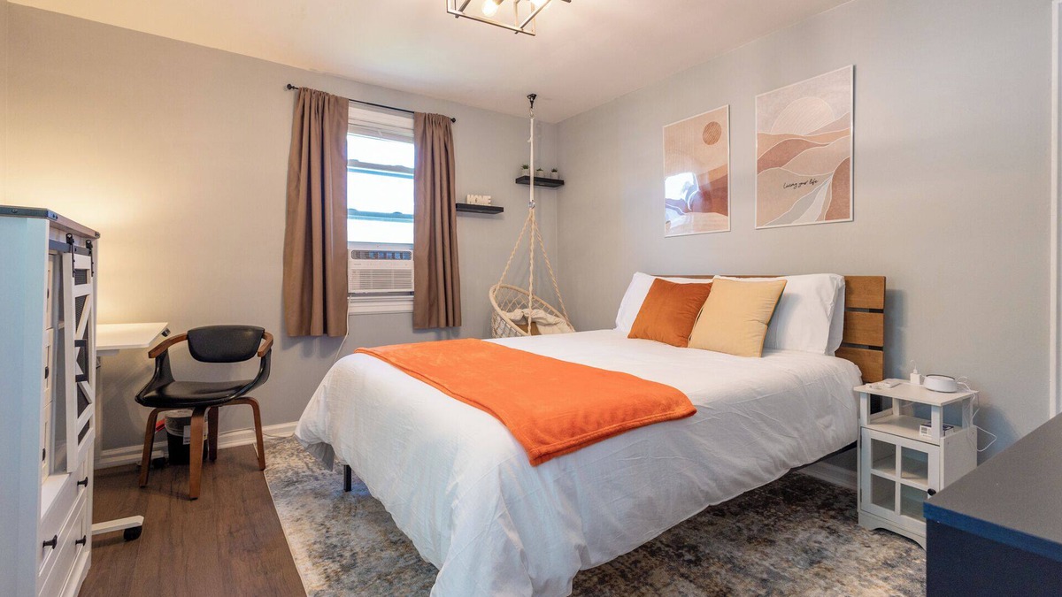 Clifton Apartment | Clifton 1 Bed, Laundry In-Unit, Pet-Friendly, Fios