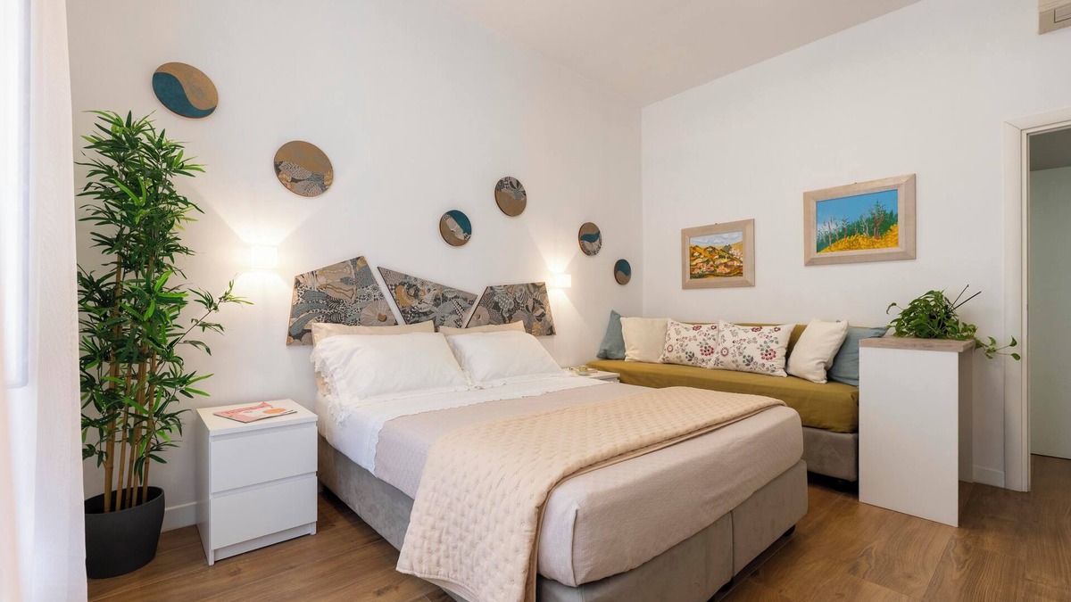 Sallustiano Apartment | Clio Rome Suite Historic Center, 2BR/2BA, Spanish Steps, Via Veneto