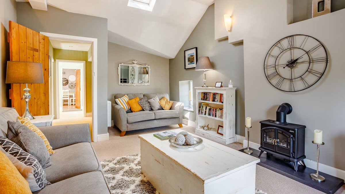 Tidenham Cottage | Clock Cottage - Luxury 2 bed Holiday Let