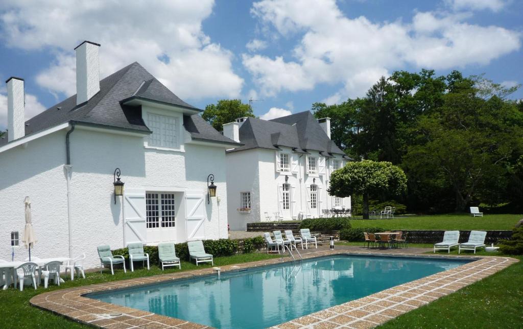 Jurancon House | Clos Mirabel Manor - Holiday rental