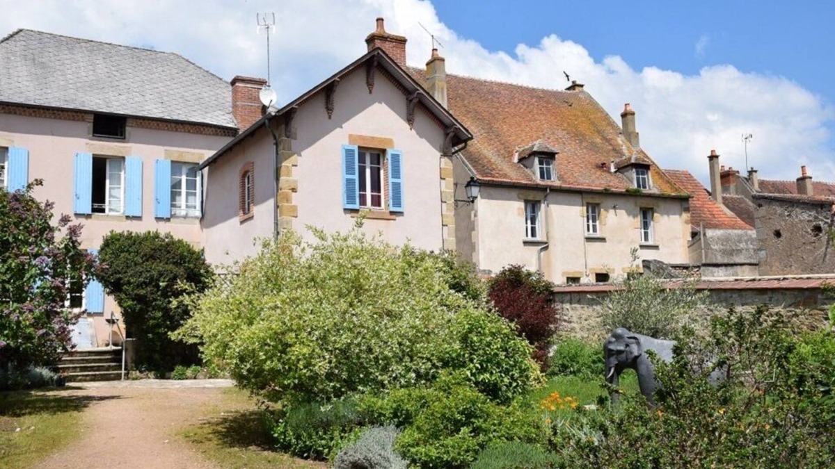 Souvigny House | Clos Monade in the heart of Bourbonnais