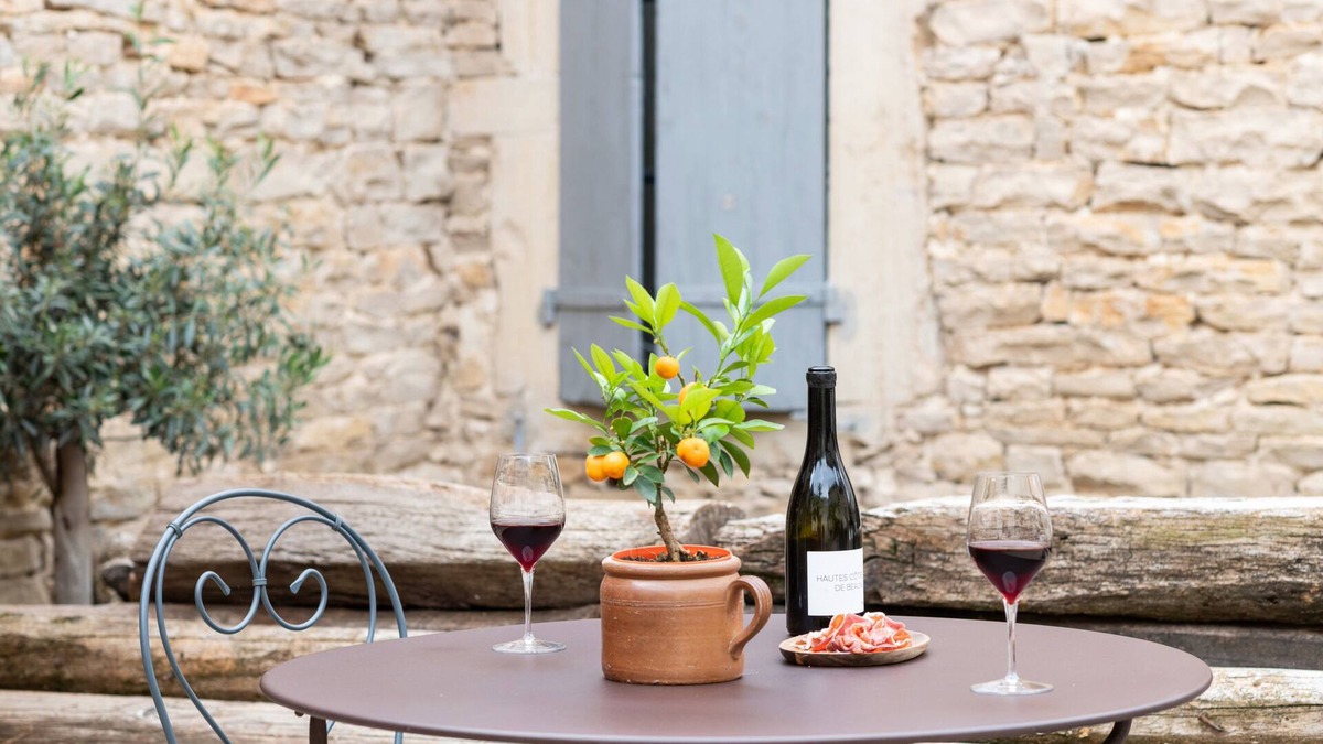 Meursault House | Clos Saint Jacques