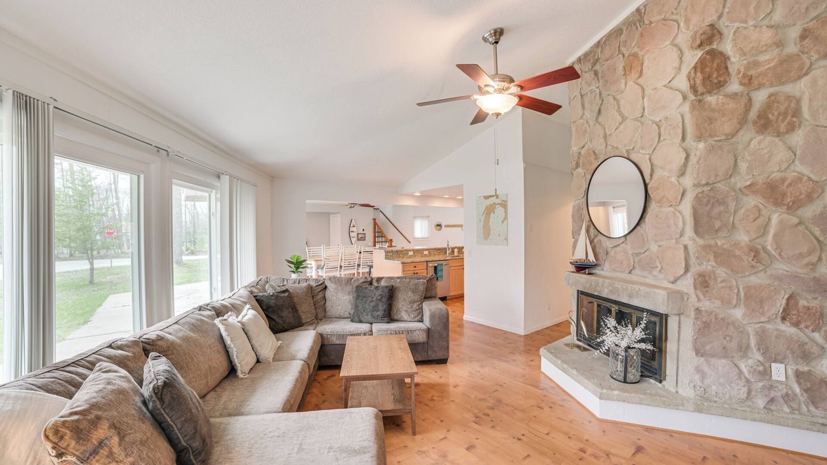 Charlevoix House | Close to 3 Ski Areas: Michigan Family Retreat!