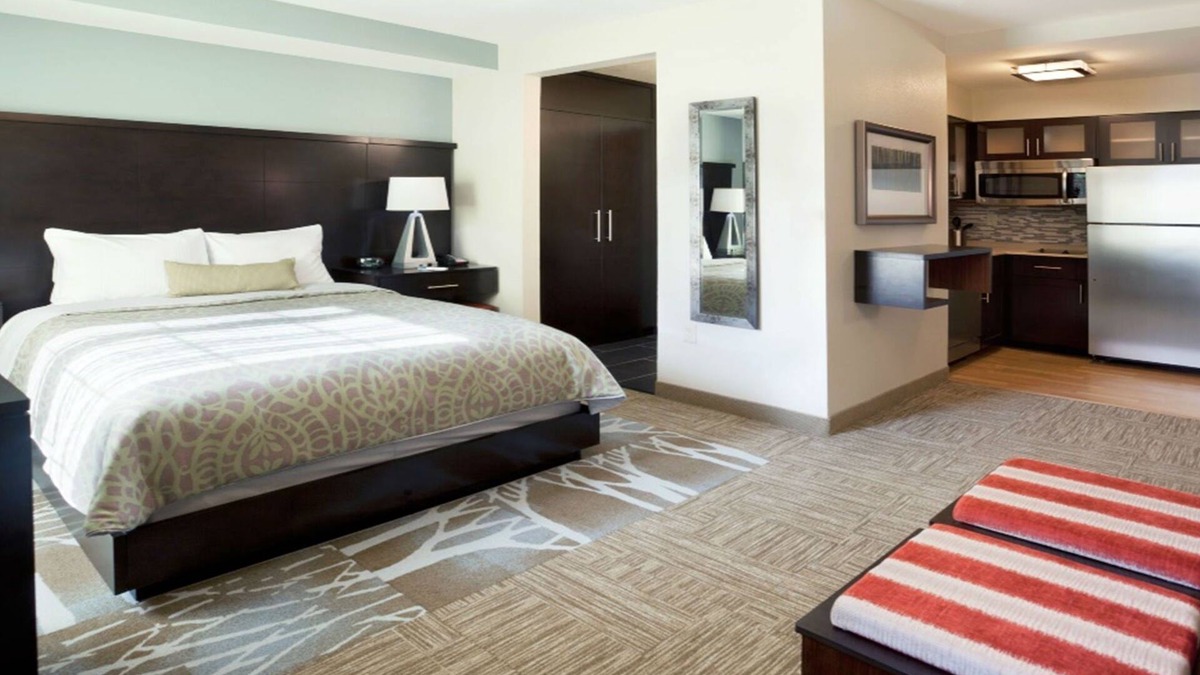 Lanham Apartment | Close to Amtrak Station, NASA, IRS, FDA | Free Breakfast, 24 Hour Business Center + Fitness Center