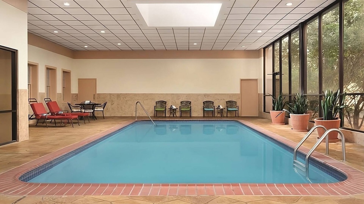 Fort Worth Hotel | Close to Attractions! On-Site Restaurant, Indoor Pool, Hot Tub, Free Parking